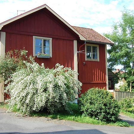 Kyrkstallet Apartment Granna Bagian luar foto