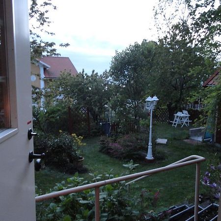 Kyrkstallet Apartment Granna Bagian luar foto