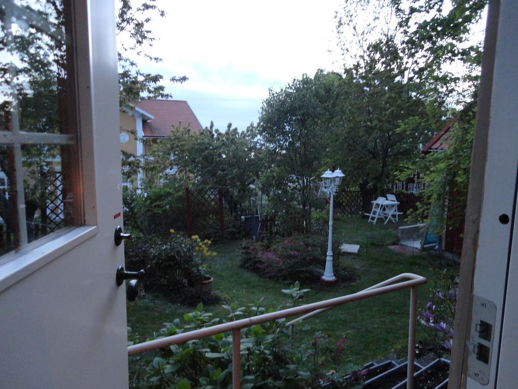 Kyrkstallet Apartment Granna Bagian luar foto