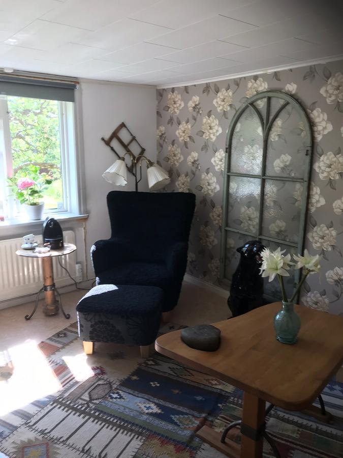 Kyrkstallet Apartment Granna Bagian luar foto